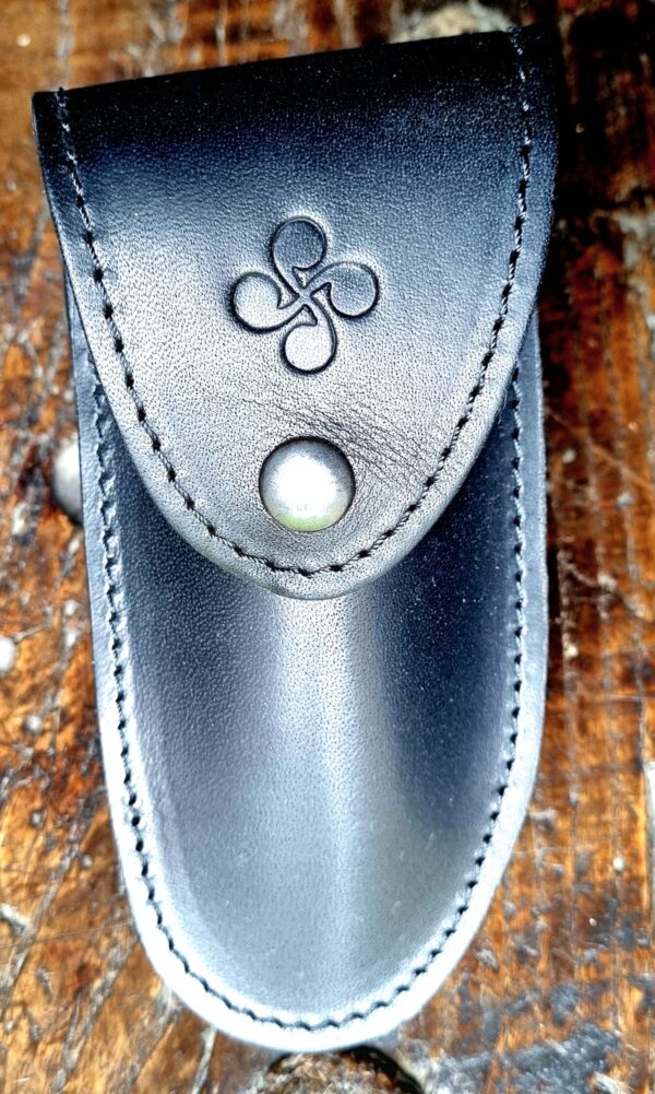 Black leather case Berger Basque