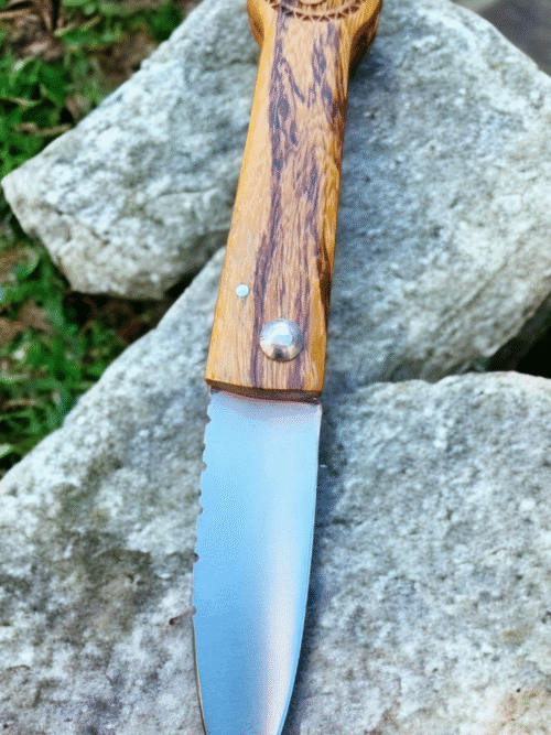 Couteau Basque en bois de serpent