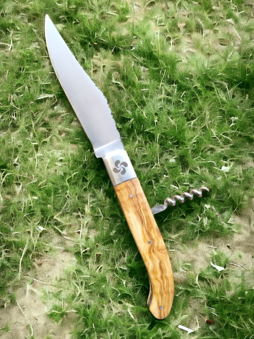 Couteau Yatagan Basque 1695 lame et tire-bouchon