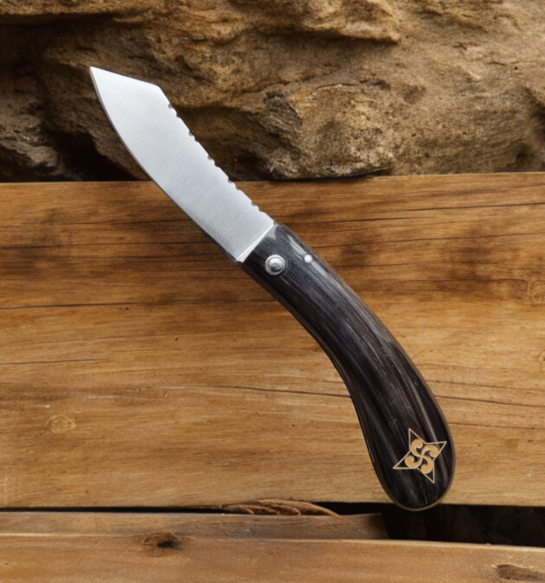 Corsair knife black horn