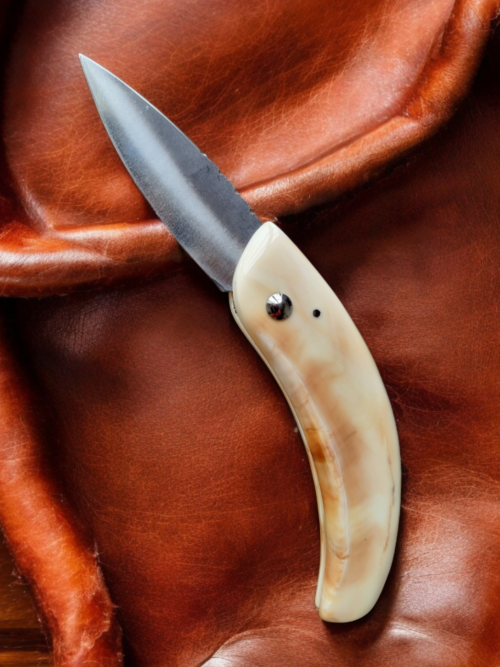 Couteau de Berger en ivoire de phacochère