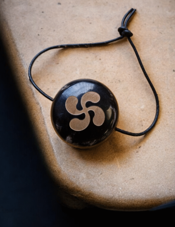 Bérétou, the anti-stress Makila pommel