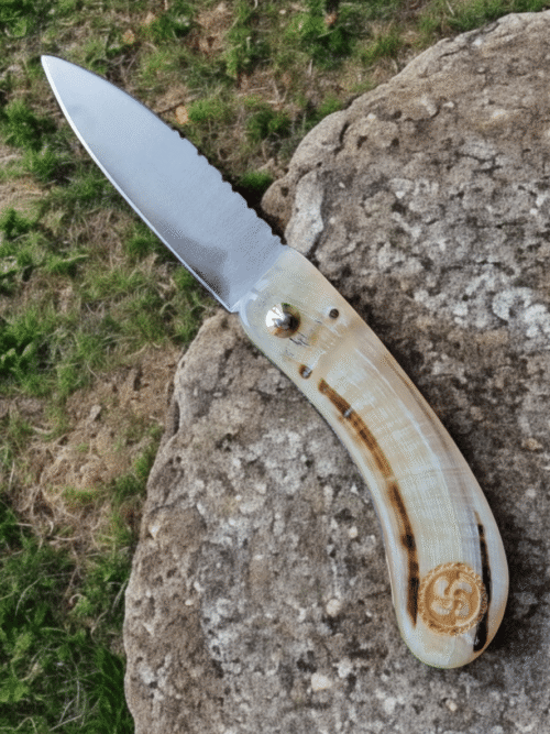 Couteau Nivelle corne de brebis basque