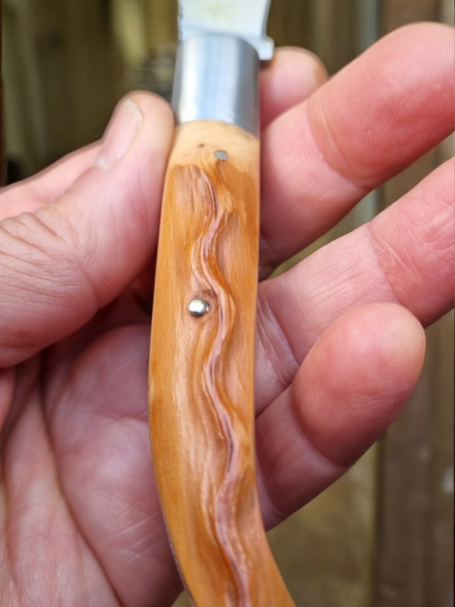 Yatagan Basque 1695 en bois de néflier scarifié