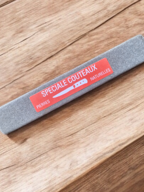 Pierre à aiguiser couteau