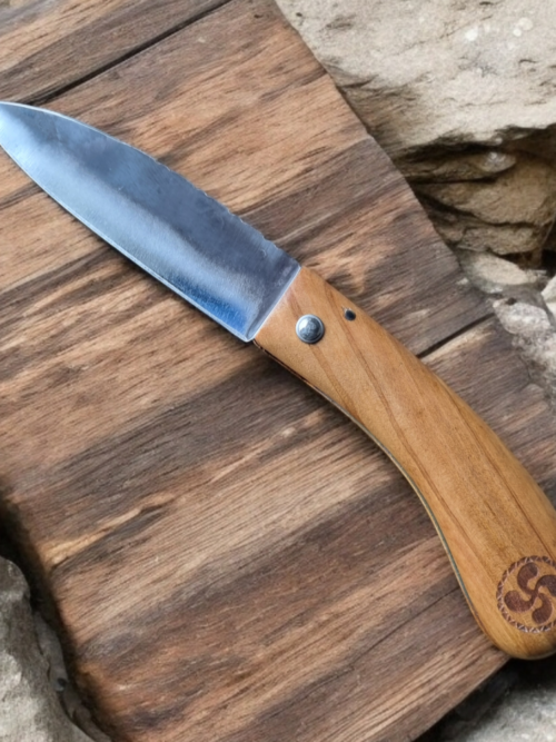 Couteau Nivelle en bois d'olivier