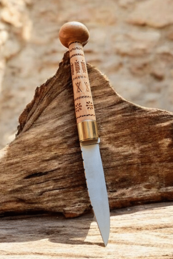 Juniper wood Makila knife