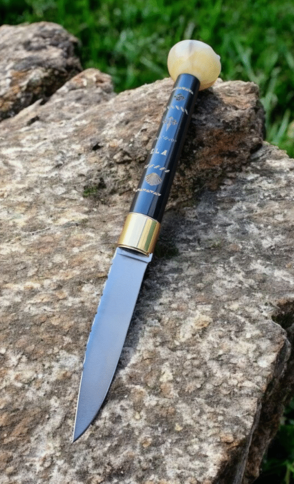 Makila knife of the Santiago de Compostela pilgrim