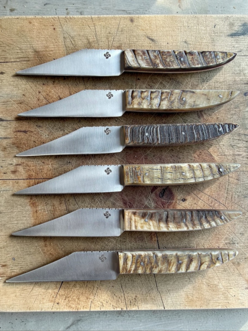 Couteaux de table Txuleta en corne